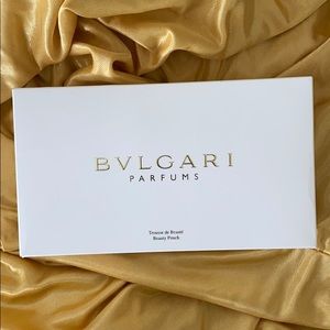 💯 % authentic Bvlgari satin clutch
